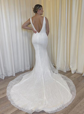 Forget Me Knot Amsterdam | Wedding Dress New Zealand