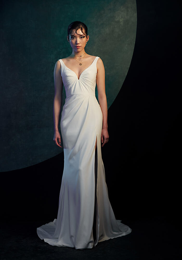 Theia CoutureAstra