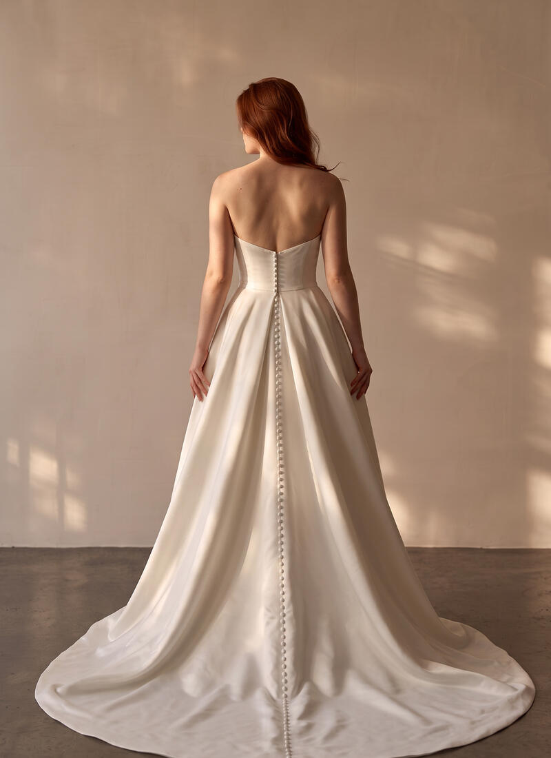 Makerry Cosmos Wedding Dress