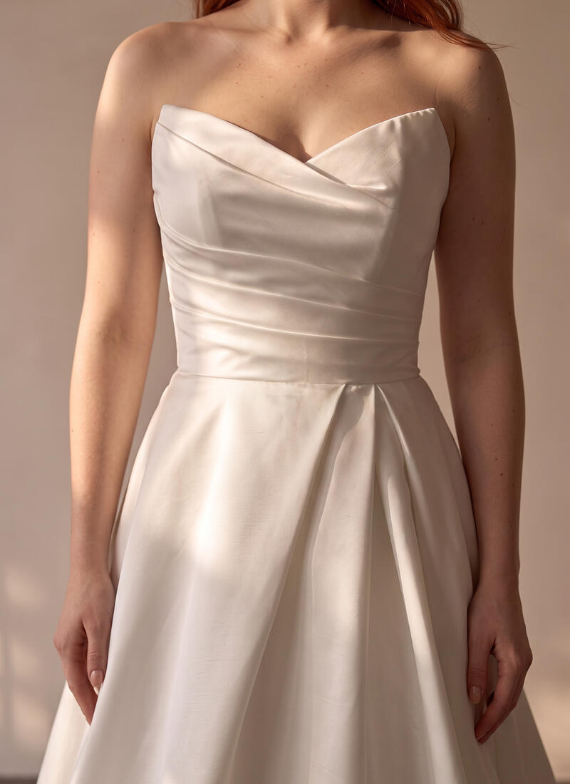 Makerry Cosmos Wedding Dress
