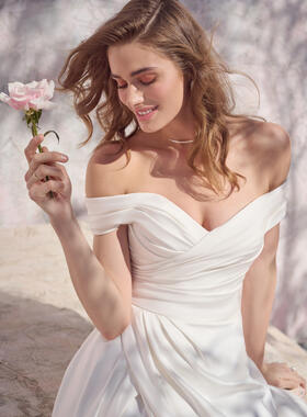 Maggie Sottero Ekaterina Wedding Dress