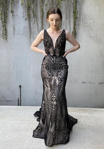 Maggie SotteroElaine