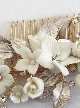 Porcelain flowers