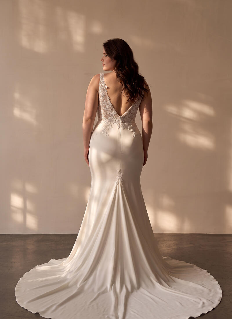 Makerry Freesia Wedding Dress