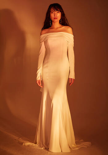 Theia CoutureFrost