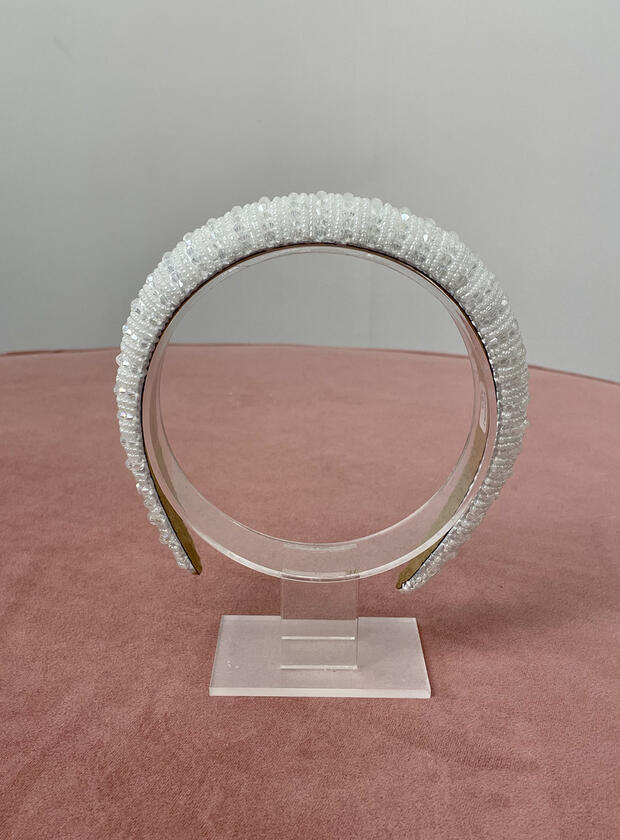 $21.25Crystal & pearl band