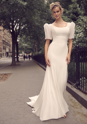 Maggie SotteroKashlynn