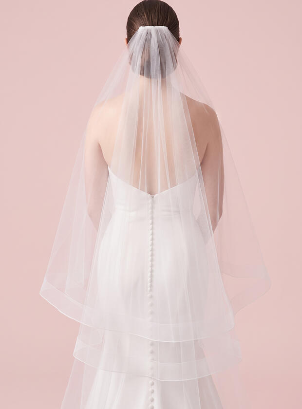$416.00Jesinia Veil