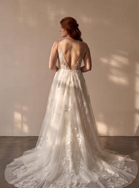 Makerry Lily Wedding Dress