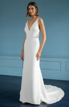 Snapped up for a weddingLoretta.Yoo