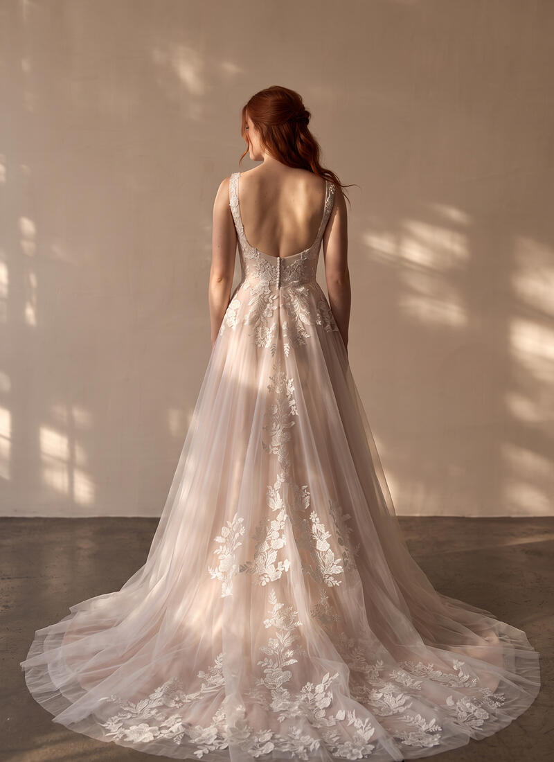 Makerry Magnolia Wedding Dress