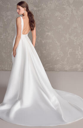 Maggie SotteroMiranda