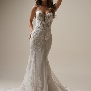 Maggie SotteroMisty