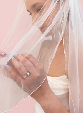 Amelie Veil