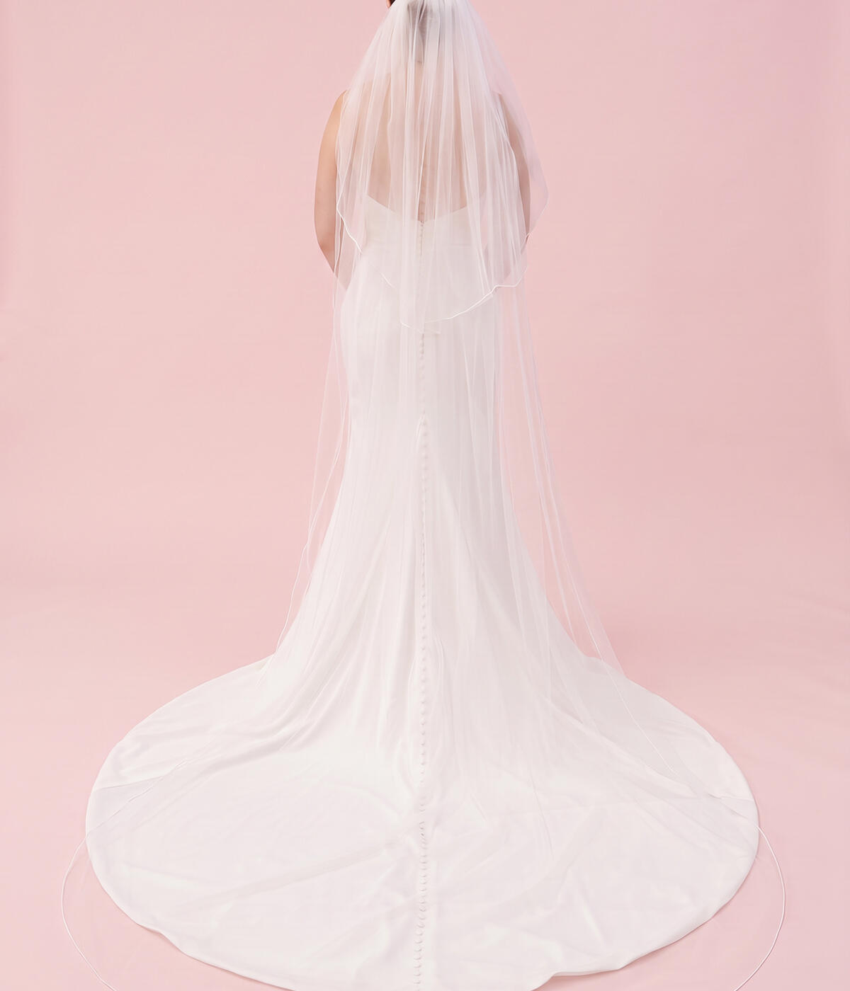 The Bridal Outlet — Veils at the Bridal Outlet