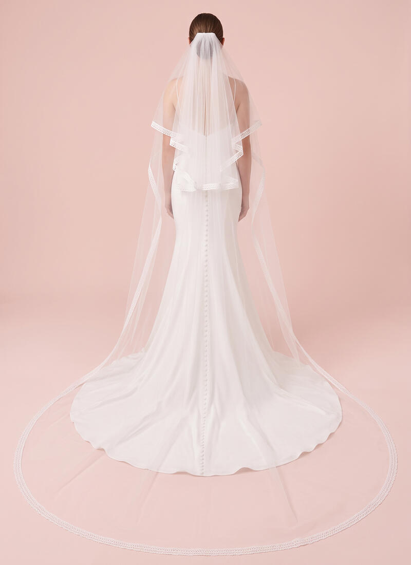 Celena Veil