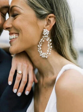 Paradise earring