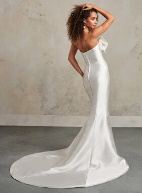 Rebecca Ingram Pezy Wedding Dress