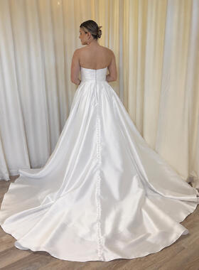 Forget Me Knot Prague straight back | Wedding Dress New Zealand