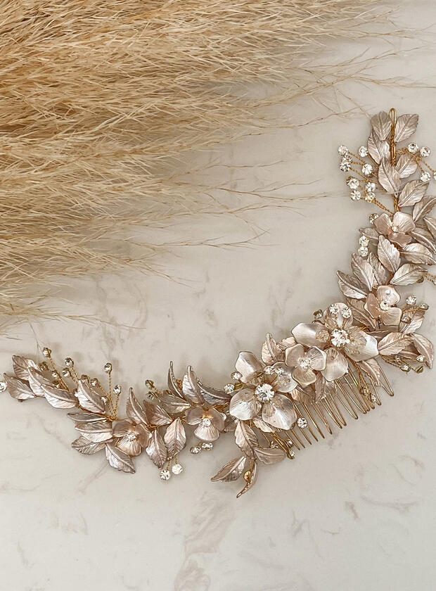 $49.75Brushed leaf Comb