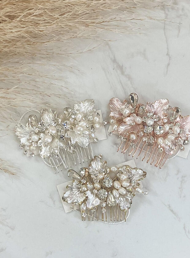 $34.75Pearl and diamante
