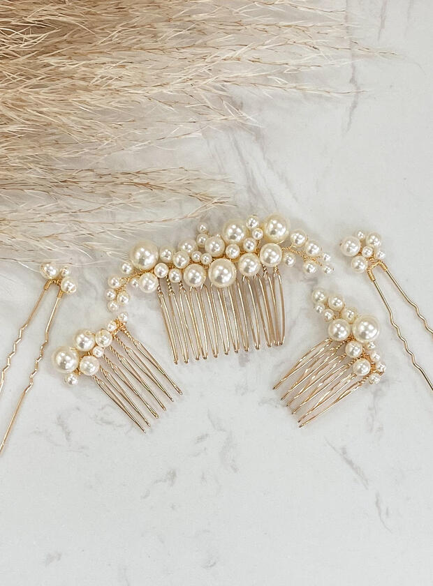 $24.755 piece pearl set