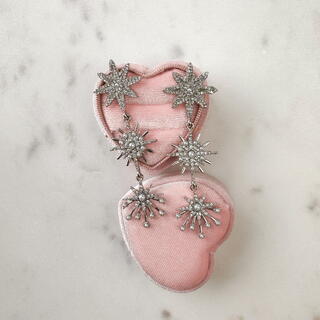 $22.25Star earrings