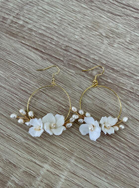 Pearl hoops