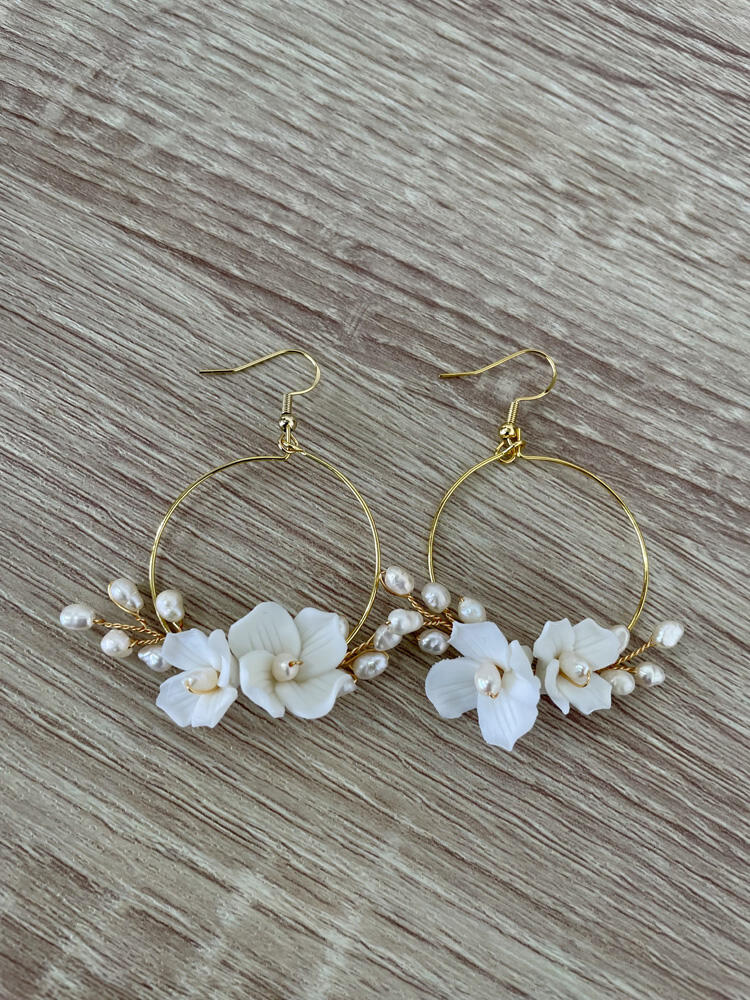 Pearl hoops