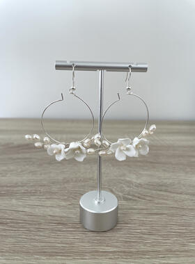 Pearl hoops