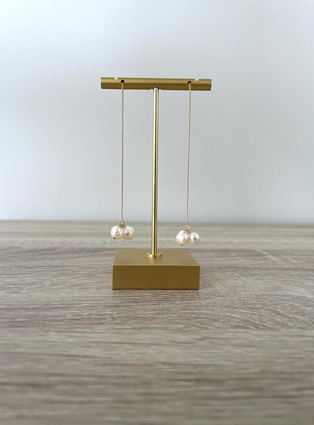 $24.75Drop pearl earrings