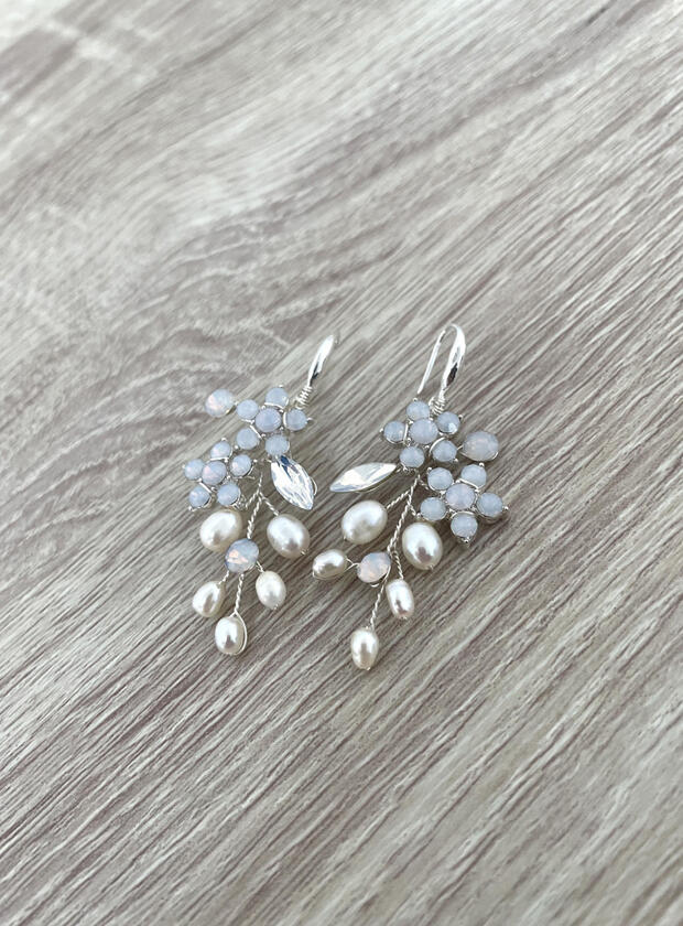 $32.25Opal & Pearl