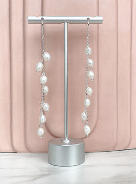 Dangled pearls