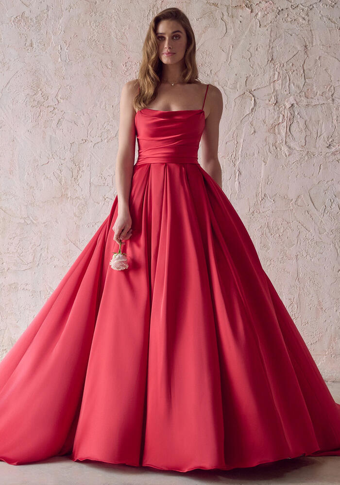 Maggie SotteroScarlet