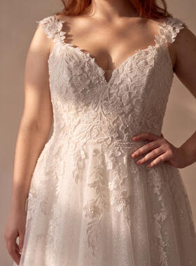 Makerry Dahlia Wedding Dress