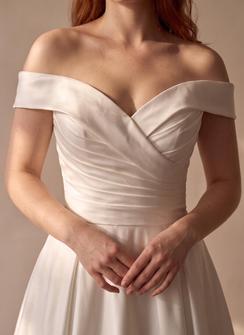 Makerry Iris Wedding Dress
