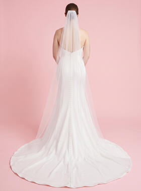 Gwen Veil