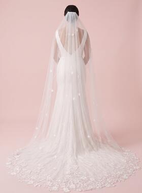 Lenora Veil