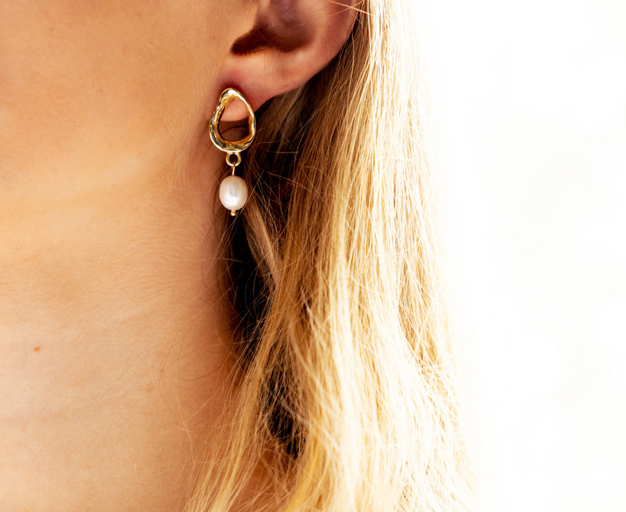 Pearl and hoop earring