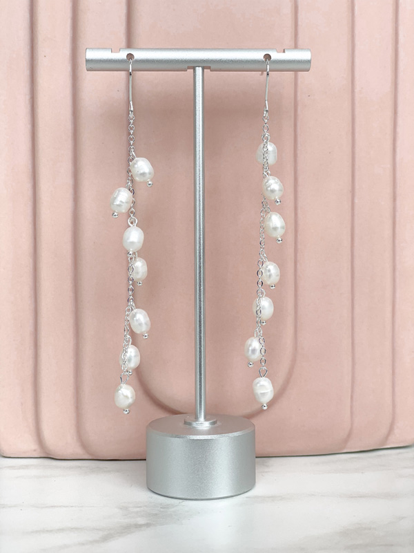 Dangled pearls
