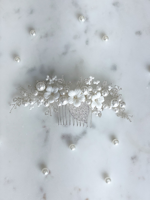 Floral & Leaf Pearl comb