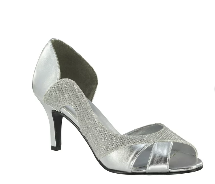 Size 7 Silver Wedding shoe
