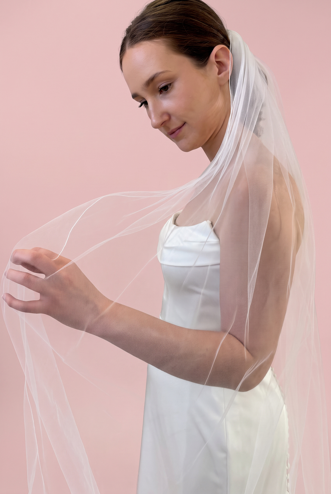 Kira Veil