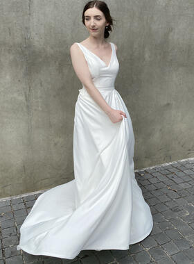 Forget Me Knot Rona | Wedding Dress New Zealand