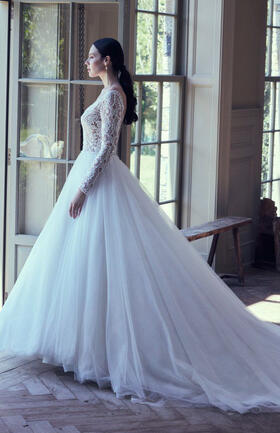 Maggie SotteroMallory Dawn