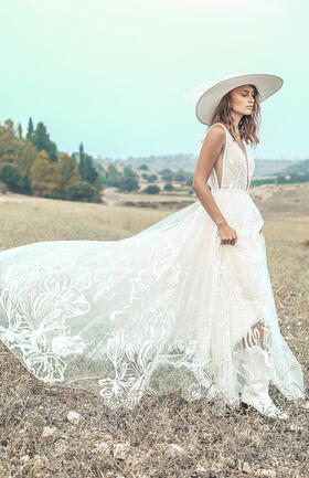 Rish BridalCalandra