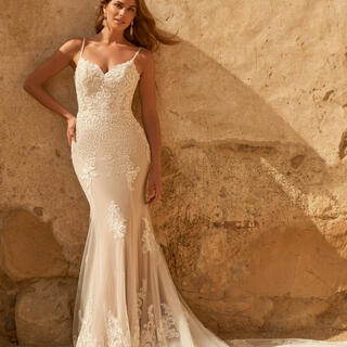 Snapped up for a weddingSebastiane