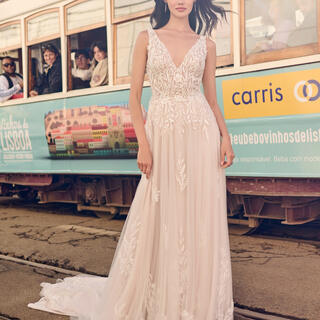 Maggie SotteroJodie